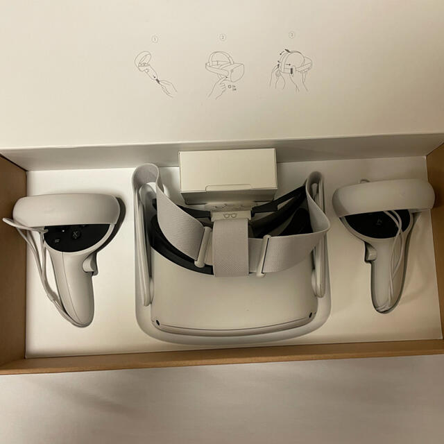 Oculus Quest 2 64GB キャリングケースセット エンタメ/ホビーのゲームソフト/ゲーム機本体(家庭用ゲーム機本体)の商品写真