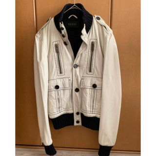 グッチ 白 レザージャケット/革ジャン(メンズ)の通販 5点 | Gucciの グッチ 白 レザージャケット/革ジャン(メンズ)の通販 5点 | Gucciの