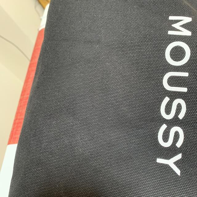 AZUL by moussy(アズールバイマウジー)のmoussy SOUVENIR ショッパー　ブラック　『ぴっ♡様専用』 レディースのバッグ(ハンドバッグ)の商品写真