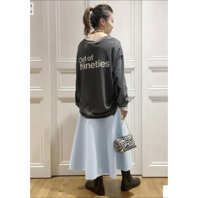 MUSEdeDeuxiemeStand Alnne out of 90s L/S 1