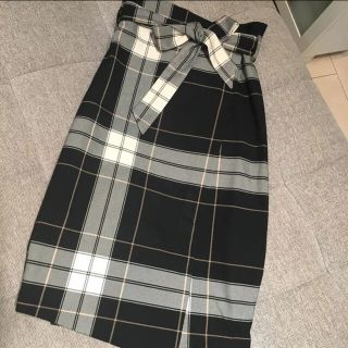 エイチアンドエム(H&M)のH&M 美品♬ チェックの巻きスカート(ロングスカート)