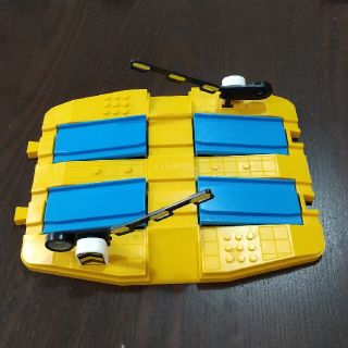 タカラトミー(Takara Tomy)のプラレール2レール用踏切り(電車のおもちゃ/車)