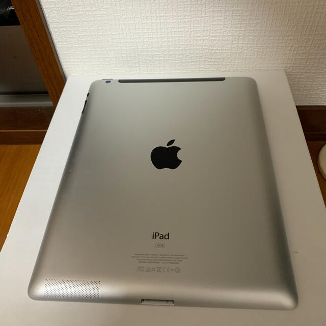 準上品Bランク　iPad3 16GB　WiFiモデル  アイパッド　3世代