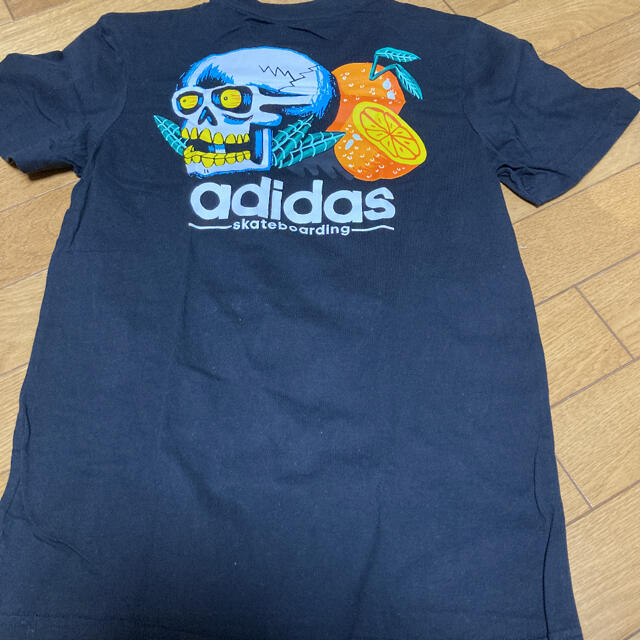 adidas(アディダス)のアディダス　Tシャツ メンズのトップス(Tシャツ/カットソー(半袖/袖なし))の商品写真