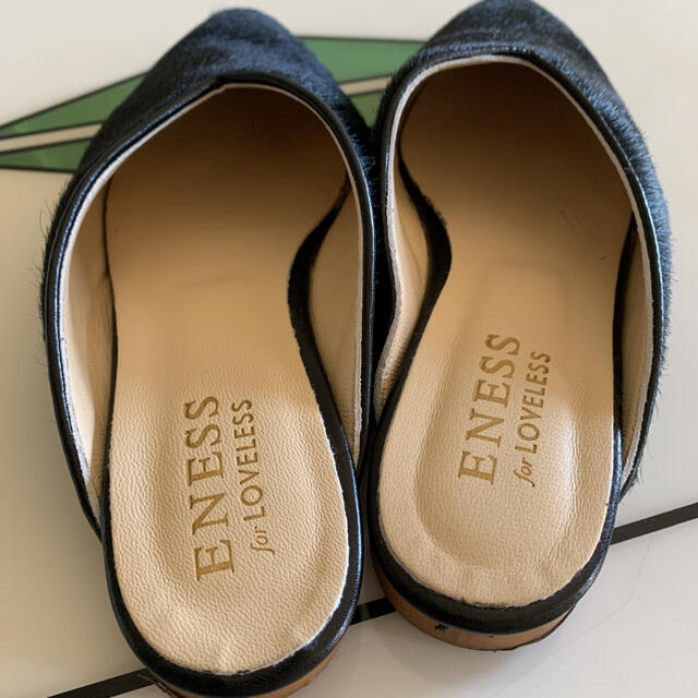 ゆーこ様専用ENESS黒ハラコサンダル値下げ レディースの靴/シューズ(ミュール)の商品写真