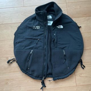 エムエムシックス(MM6)のMM6 x TNF The North Face denali tops M美品(ブルゾン)