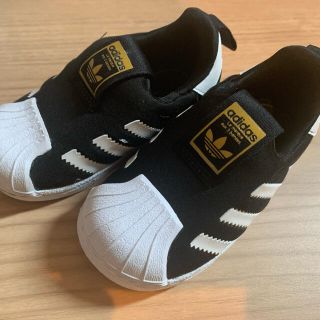 アディダス(adidas)のアディダス　スニーカー(スニーカー)