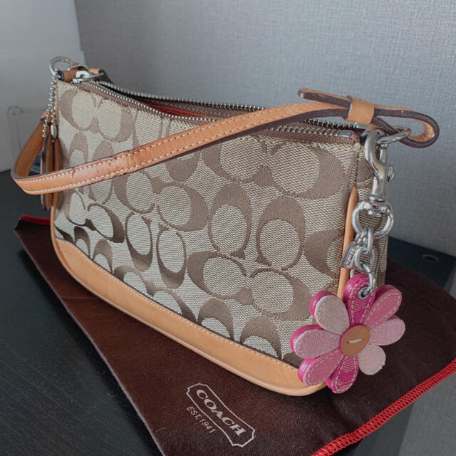 COACH(コーチ)のコーチ　ミニバッグ　COACH キーホルダー付き レディースのバッグ(ハンドバッグ)の商品写真