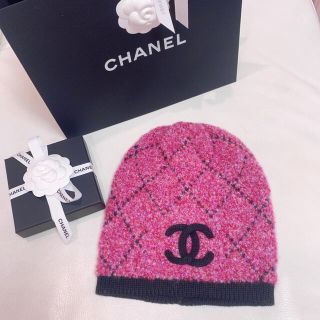 シャネル(CHANEL)の取引中   2021AW新作 CHANEL ニット帽子 ビーニー 激レア品(ニット帽/ビーニー)