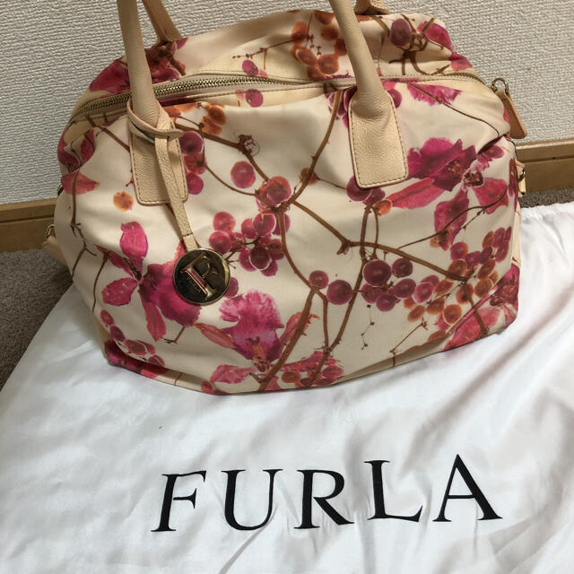 FURLA ハンドバッグ ピンク レア 保存袋付き