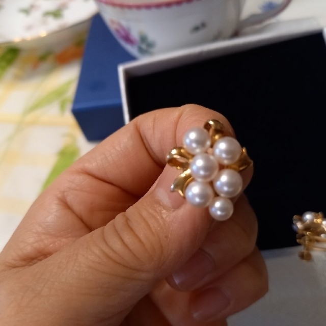 MIKIMOTO(ミキモト)のcolor7rife様ミキモト　日本産アコヤパールイヤリング　18K GOLD レディースのアクセサリー(イヤリング)の商品写真