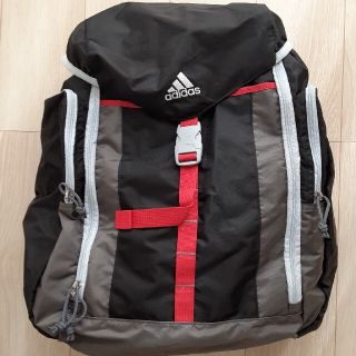 アディダス(adidas)の新品☆アディダス　大容量36L　リュック　部活　修学旅行　旅行　黒　多機能　(リュックサック)