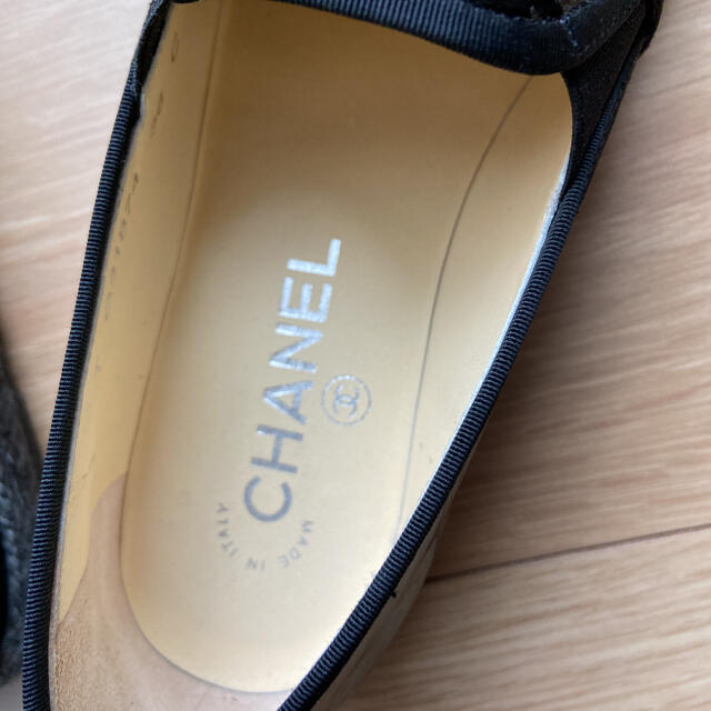 CHANEL(シャネル)のCHANEL エナメル　シューズ レディースの靴/シューズ(ローファー/革靴)の商品写真
