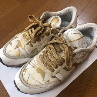 ヴァレンティノ(VALENTINO)のヴァレンティノ  スタースニーカー36.5(スニーカー)