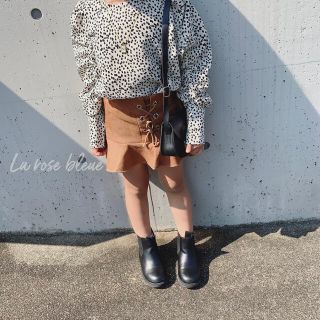 ザラキッズ(ZARA KIDS)の海外子供服　スエードレースアップスカート　100(スカート)