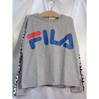 フィラ(FILA)の＜№8903＞(150cm)☆★☆FILA(フィラ)☆スペンサー長袖Ｔシャツ♪(Tシャツ/カットソー)