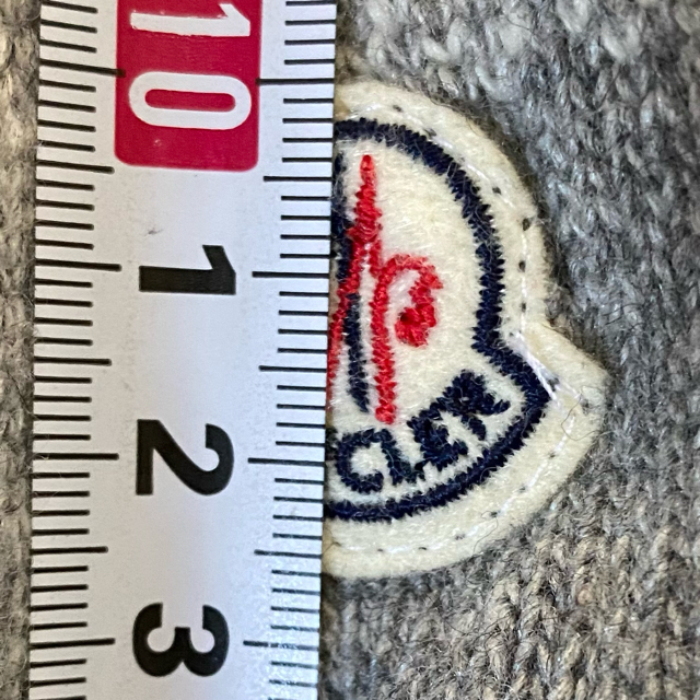 MONCLER(モンクレール)のモンクレール　セーター　60㎝ キッズ/ベビー/マタニティのベビー服(~85cm)(ニット/セーター)の商品写真