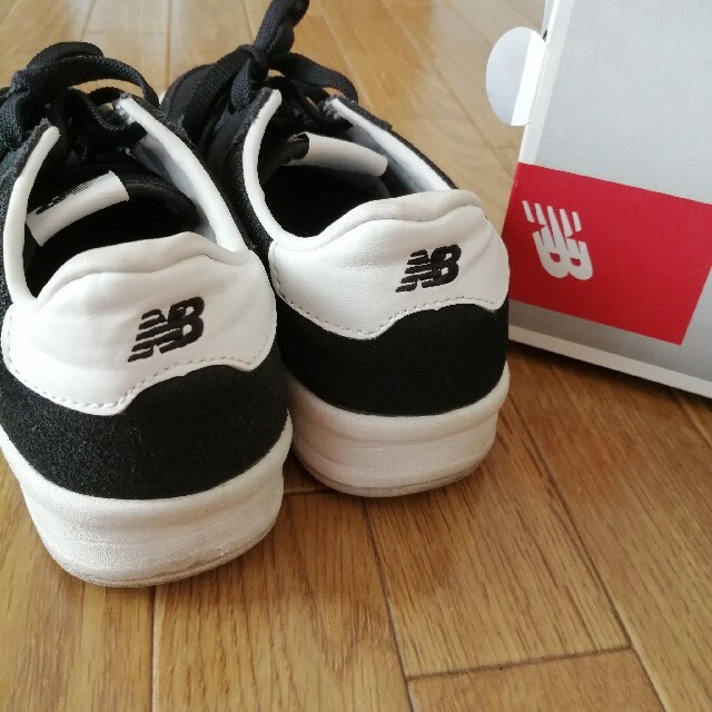 New Balance(ニューバランス)のNew Balance☆スニーカー　23,5㌢ レディースの靴/シューズ(スニーカー)の商品写真