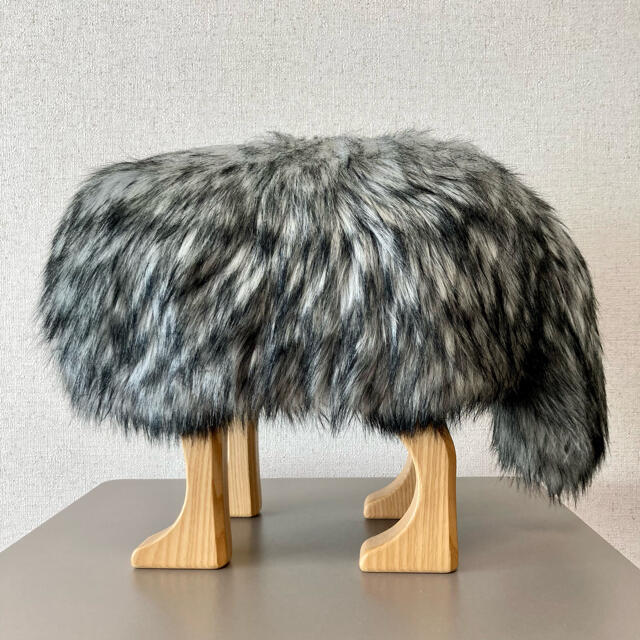 匠工芸 ANIMAL STOOL(アニマルスツール) S ウルフグレーミックスの通販 by utani's shop｜ラクマ