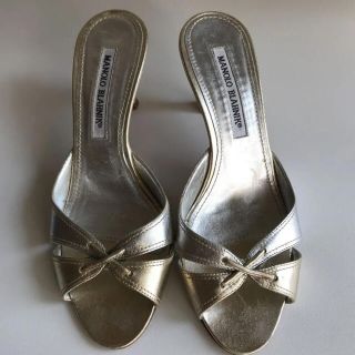 マノロブラニク(MANOLO BLAHNIK)の❗️最終値下げ❗️ マノロブラニク　(サンダル)