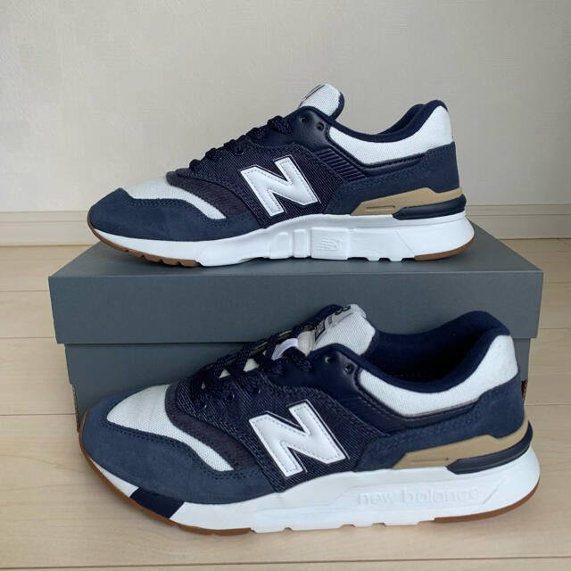 New Balance(ニューバランス)のCM997HIQ 24.0 ニューバランス　スニーカー レディースの靴/シューズ(スニーカー)の商品写真