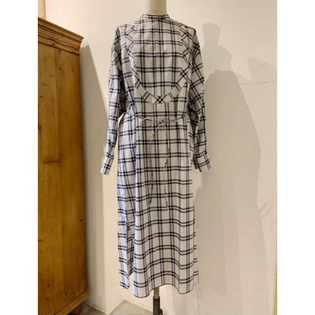 20AW HYKE CHECKED BIB FRONT SHIRT DRESS 2