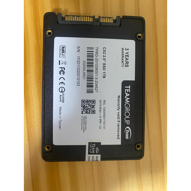 SSD 1TB TEAM 7mm 2.5インチ CX2 1TB 使用僅少 スマホ/家電/カメラのPC/タブレット(PCパーツ)の商品写真