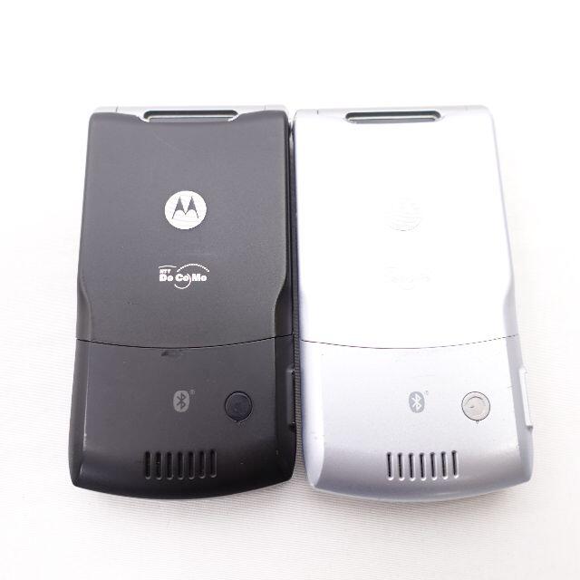 Motorola(モトローラ)のMOTOROLA　携帯　ブラック/シルバー スマホ/家電/カメラのスマートフォン/携帯電話(携帯電話本体)の商品写真