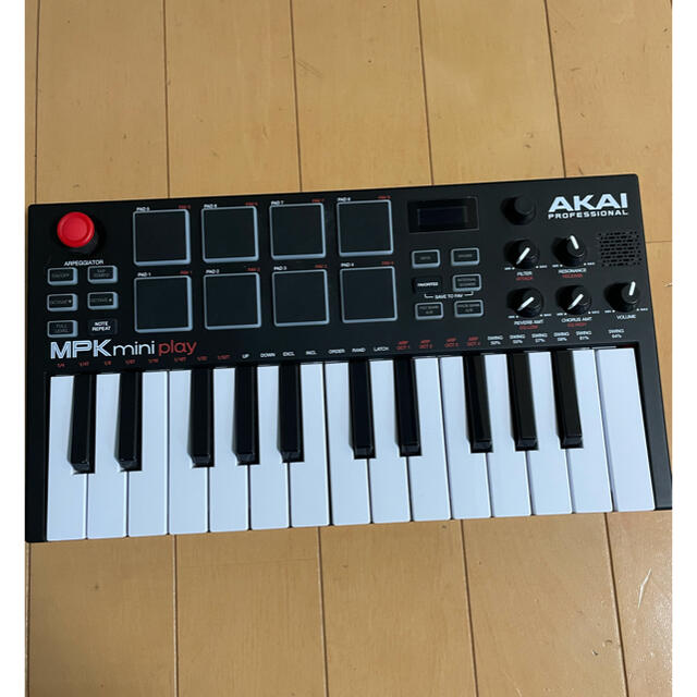 AKAI MPK Mini Play　 楽器のDTM/DAW(MIDIコントローラー)の商品写真