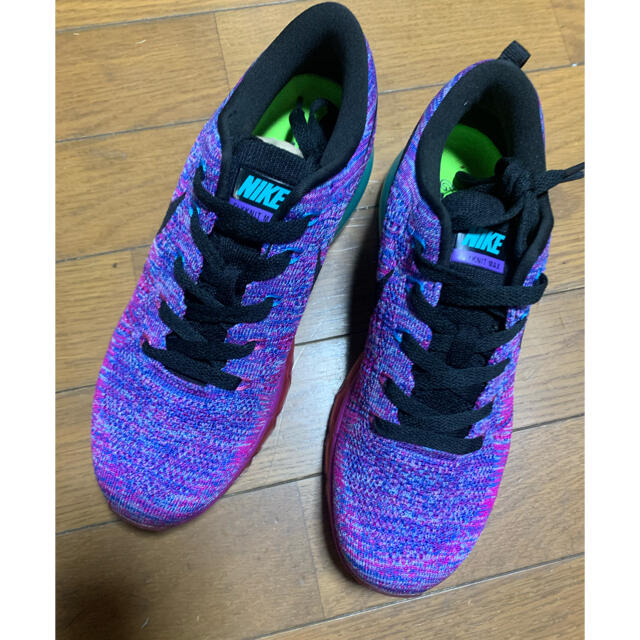 NIKE(ナイキ)の23.5㎝　NIKE Fly knit Max レディースの靴/シューズ(スニーカー)の商品写真