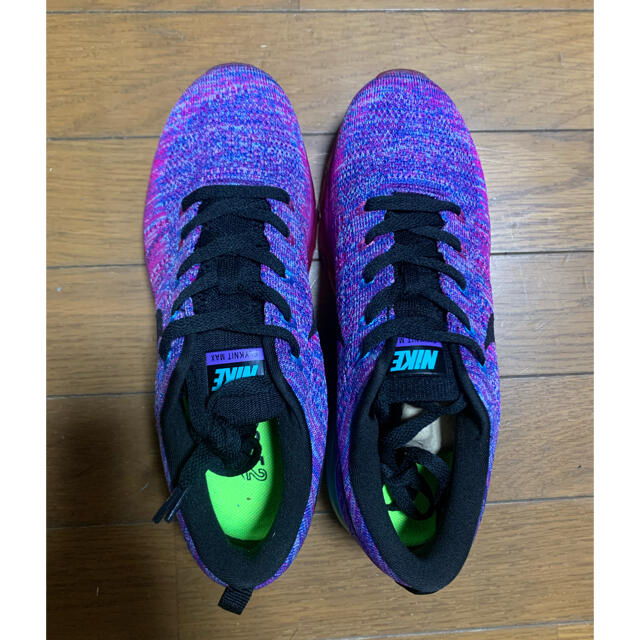 NIKE(ナイキ)の23.5㎝　NIKE Fly knit Max レディースの靴/シューズ(スニーカー)の商品写真