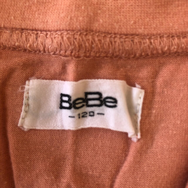 BeBe(ベベ)のキッズ　Tシャツ　120cm  BeBe  オレンジ系 キッズ/ベビー/マタニティのキッズ服男の子用(90cm~)(Tシャツ/カットソー)の商品写真
