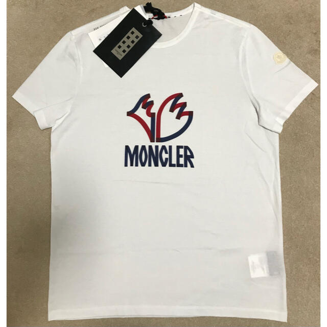 MONCLER(モンクレール)のモンクレール　ジーニアス　ロゴtシャツ メンズのトップス(Tシャツ/カットソー(半袖/袖なし))の商品写真