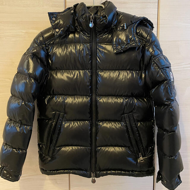 MONCLER(モンクレール)のモンクレール　MAYA 新品未使用 メンズのジャケット/アウター(ダウンジャケット)の商品写真