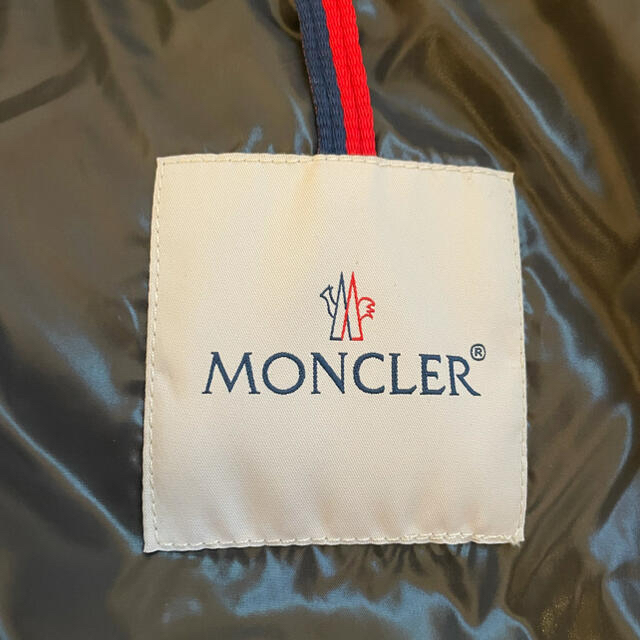 MONCLER(モンクレール)のモンクレール　MAYA 新品未使用 メンズのジャケット/アウター(ダウンジャケット)の商品写真