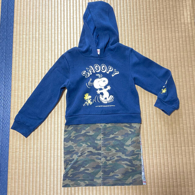 SNOOPY(スヌーピー)のSNOOPY 長袖フーディータイトワンピ　120 キッズ/ベビー/マタニティのキッズ服女の子用(90cm~)(Tシャツ/カットソー)の商品写真