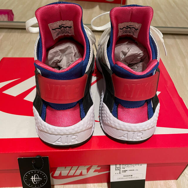 NIKE(ナイキ)の【びっきん様専用】NIKE AIR HUARACHE RUN '91 QS メンズの靴/シューズ(スニーカー)の商品写真