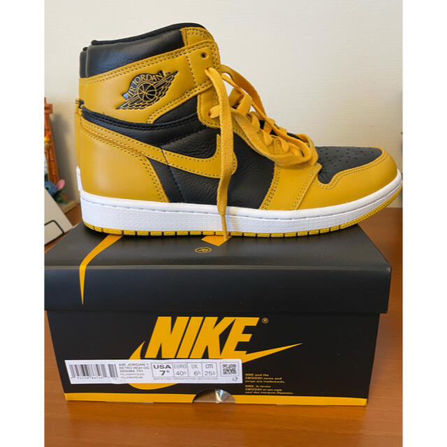 NIKE(ナイキ)のNIKE AIR JORDAN 1 RETRO HIGH OG POLLEN メンズの靴/シューズ(スニーカー)の商品写真