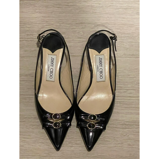 JIMMY CHOO(ジミーチュウ)のJimmy chooジミーチュウパンプス黒色 表記サイズ36（23cm）♪  レディースの靴/シューズ(ハイヒール/パンプス)の商品写真