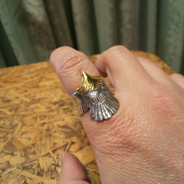 ヘッド金色,イーグルリング,イーグル,リング,指輪,19号,シルバー925.の通販 by クロボン's shop|ラクマ ヘッド金色,イーグルリング,イーグル,リング,指輪,19号,シルバー925.の通販 by クロボン's shop|ラクマ