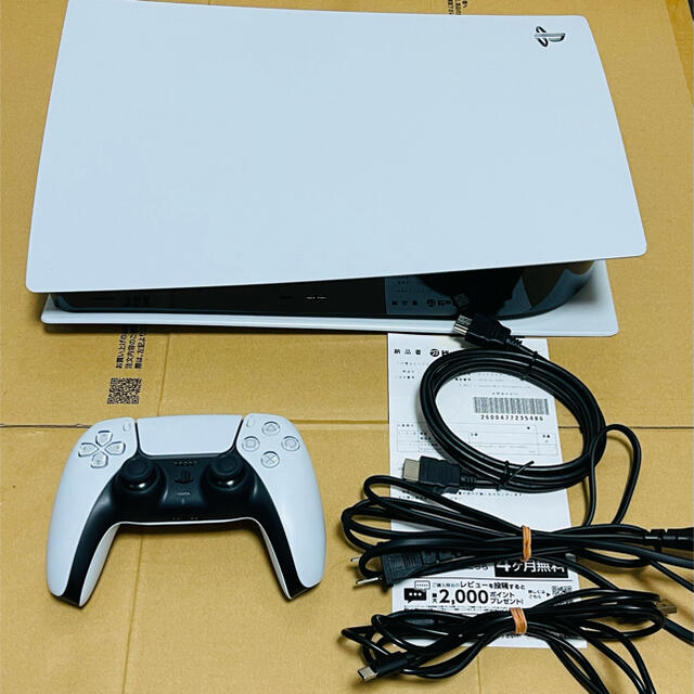 PlayStation(プレイステーション)のSONY PS5 デジタルエディション CFI-1000B01 本体 エンタメ/ホビーのゲームソフト/ゲーム機本体(家庭用ゲーム機本体)の商品写真