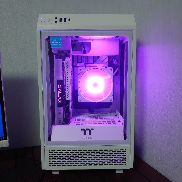 タワー型白いゲーミング自作PC RTX3060tiの通販 by ぷる蔵's shop｜ラクマ