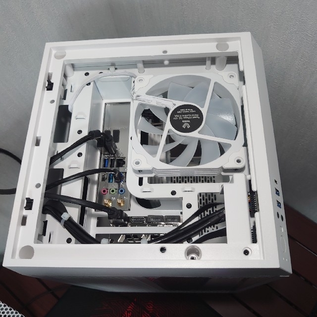 タワー型白いゲーミング自作PC RTX3060ti