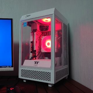 タワー型白いゲーミング自作PC RTX3060tiの通販 by ぷる蔵's shop ...