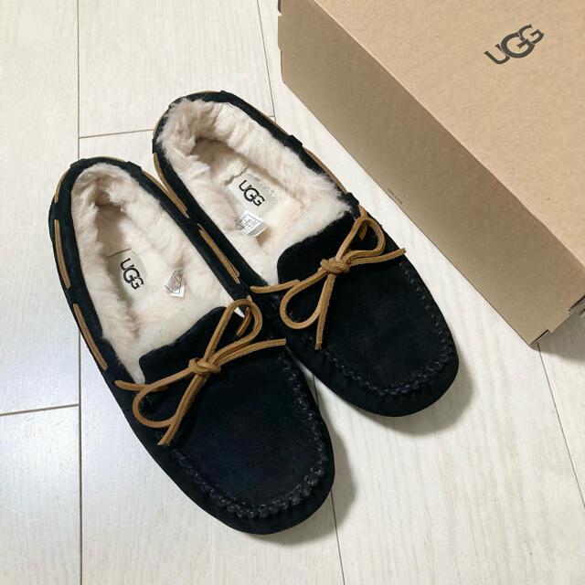 UGG(アグ)の[アグ] ムートンモカシン DAKOTA ダコタ レディースの靴/シューズ(スリッポン/モカシン)の商品写真