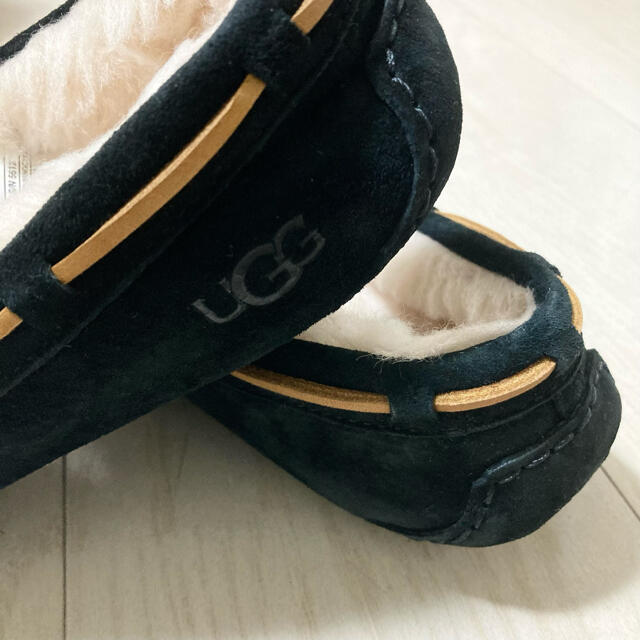 UGG(アグ)の[アグ] ムートンモカシン DAKOTA ダコタ レディースの靴/シューズ(スリッポン/モカシン)の商品写真