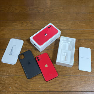 アップル(Apple)のApple iPhone11 128GB SIMフリー レッド MWM32J/A(スマートフォン本体)