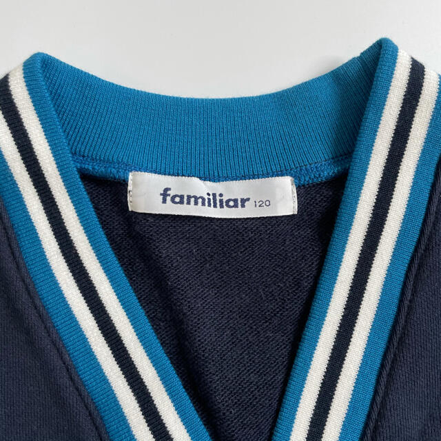 familiar(ファミリア)のファミリア 新品未使用 familiar カーディガン 男の子 120 キッズ/ベビー/マタニティのキッズ服男の子用(90cm~)(ジャケット/上着)の商品写真