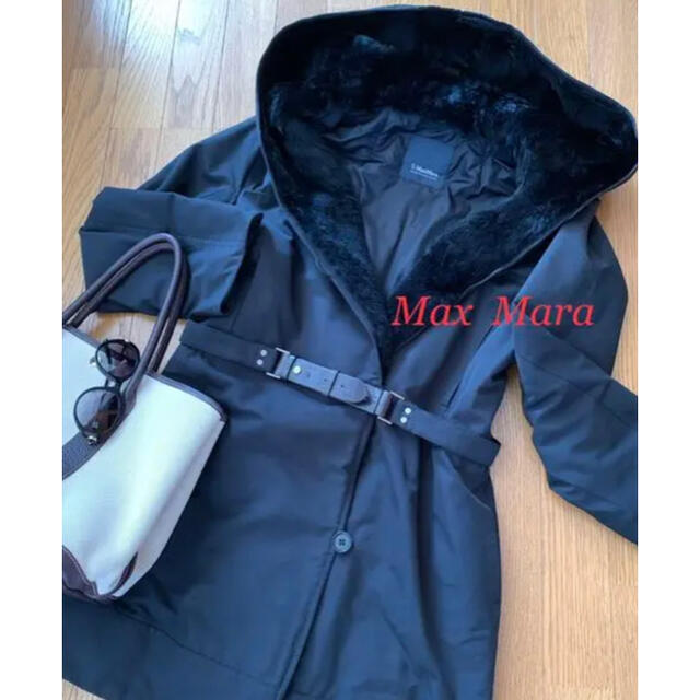 Max Mara(マックスマーラ)のみやちん様専用☆美品☆マックスマーラ　コート　黒 レディースのジャケット/アウター(ロングコート)の商品写真