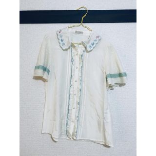 アクシーズファム(axes femme)のアクシーズファム　ディズニー　アリエル　コラボ　ブラウス　夏服(シャツ/ブラウス(半袖/袖なし))